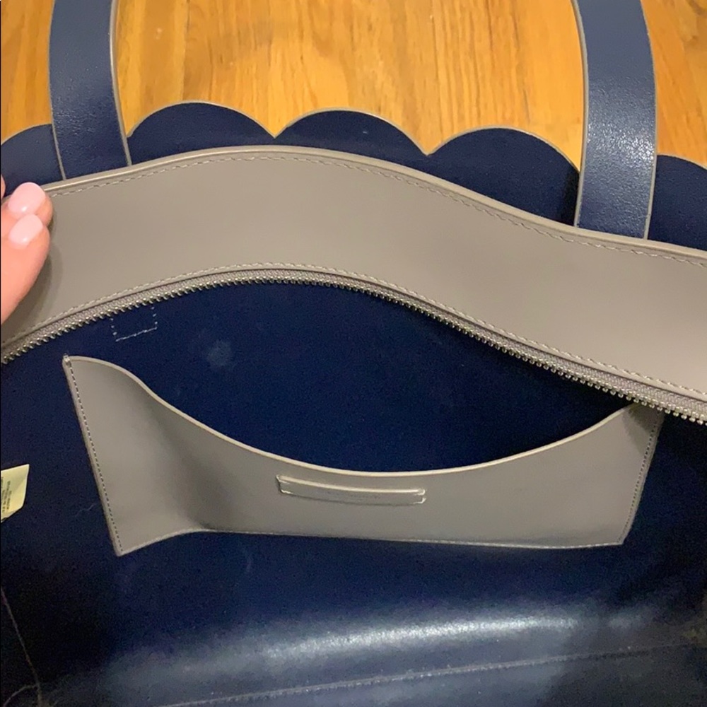 Kate Spade tote - Picture 7 of 12
